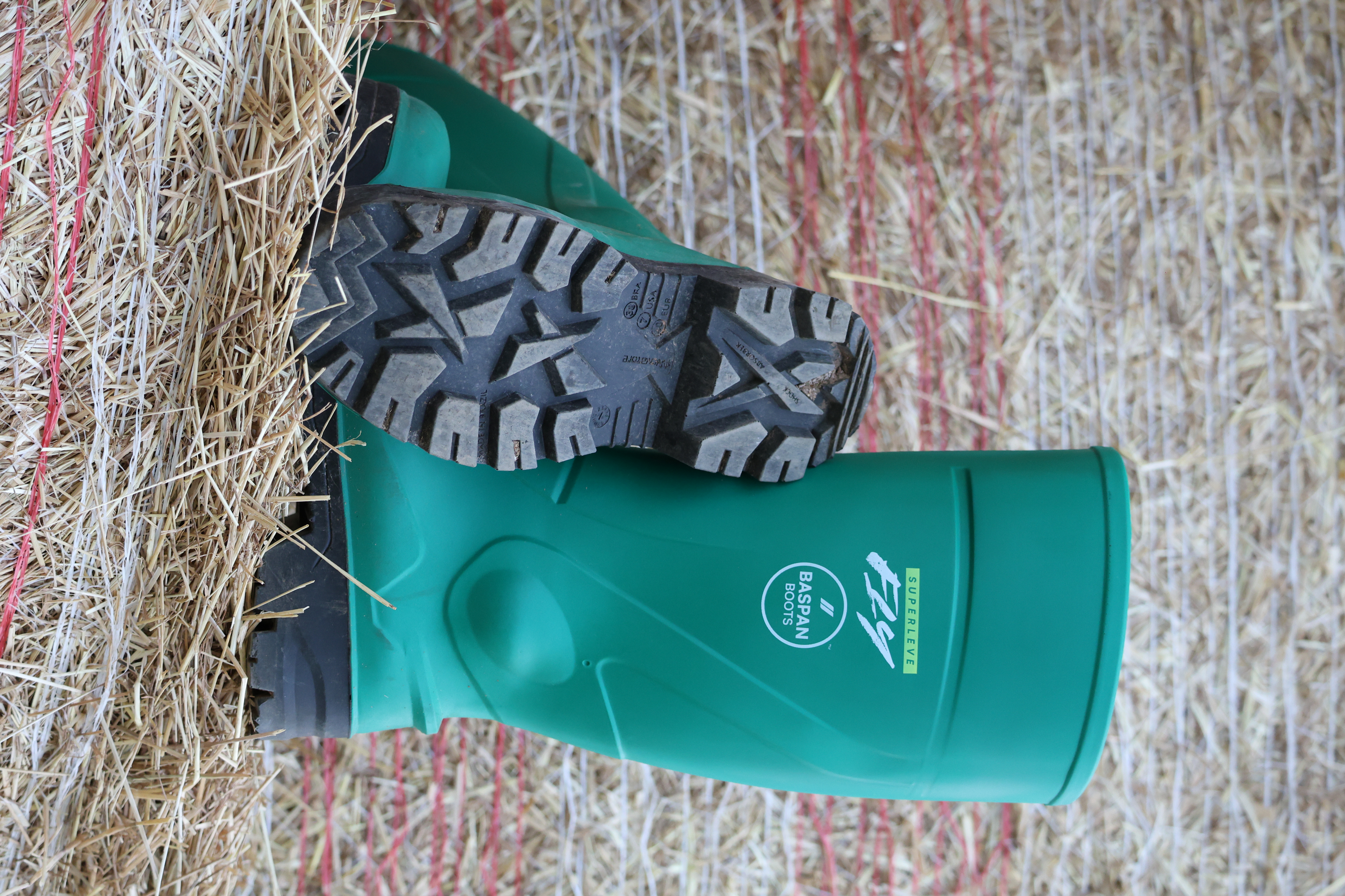 Comparativo PU vs PVC Bota Fly